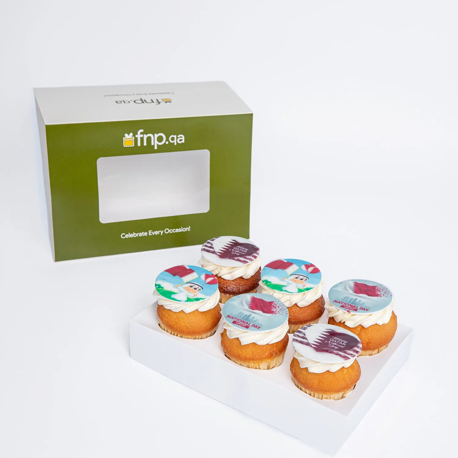 Celebrate Qatar National Day with Delicious Vanilla Cupcakes