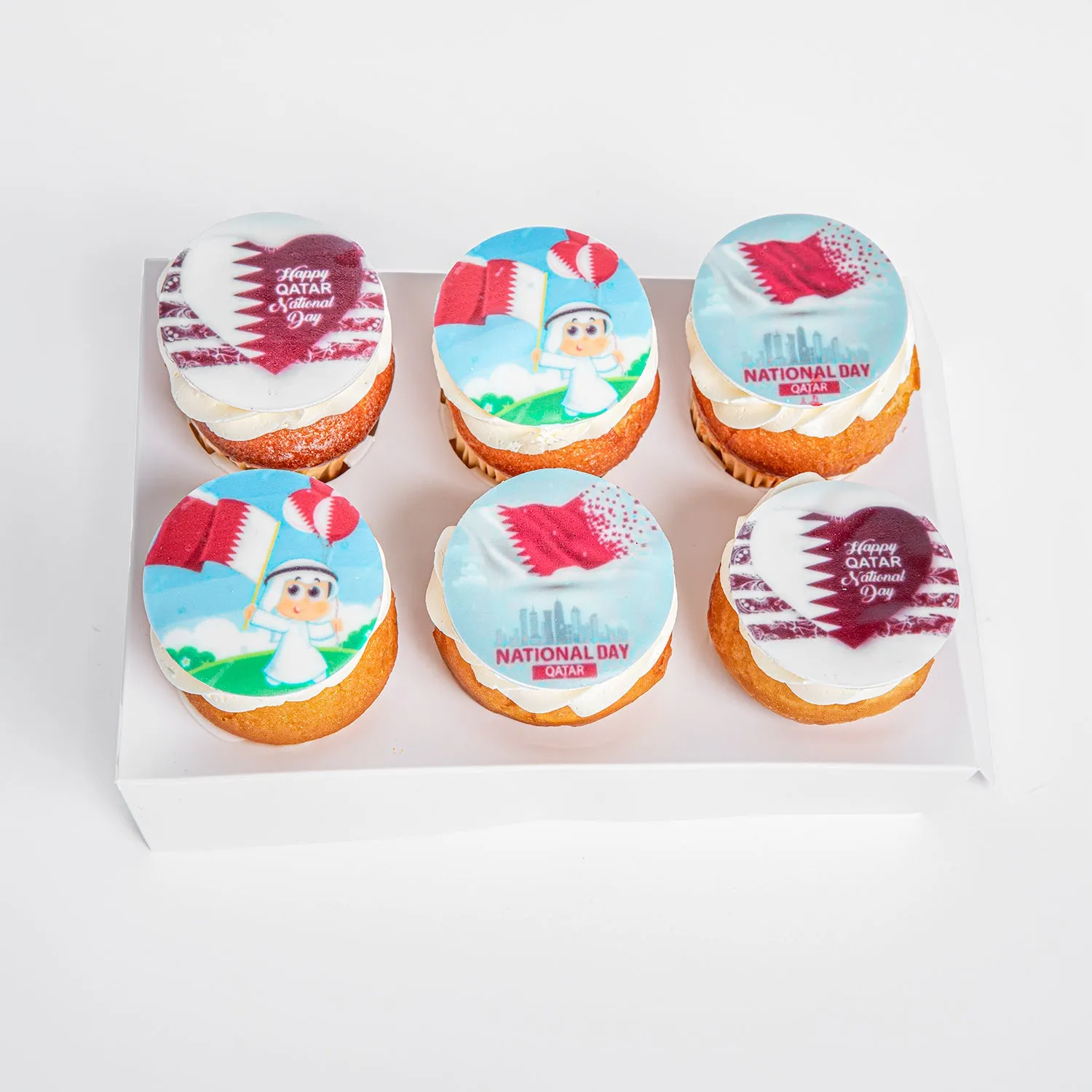 Celebrate Qatar National Day with Delicious Vanilla Cupcakes