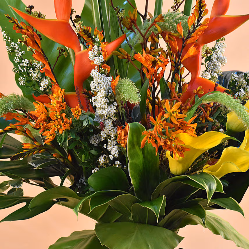 Enticing Mixed Flowers Bouquet