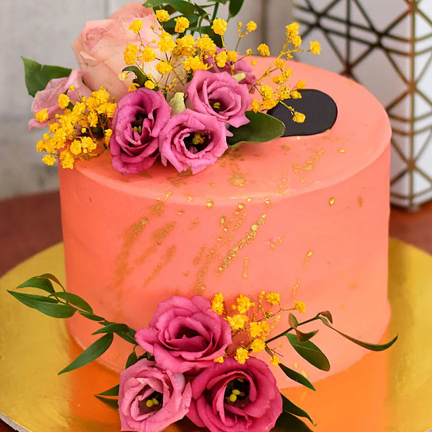 Flowerly Chocolate Cake 1.5 Kg