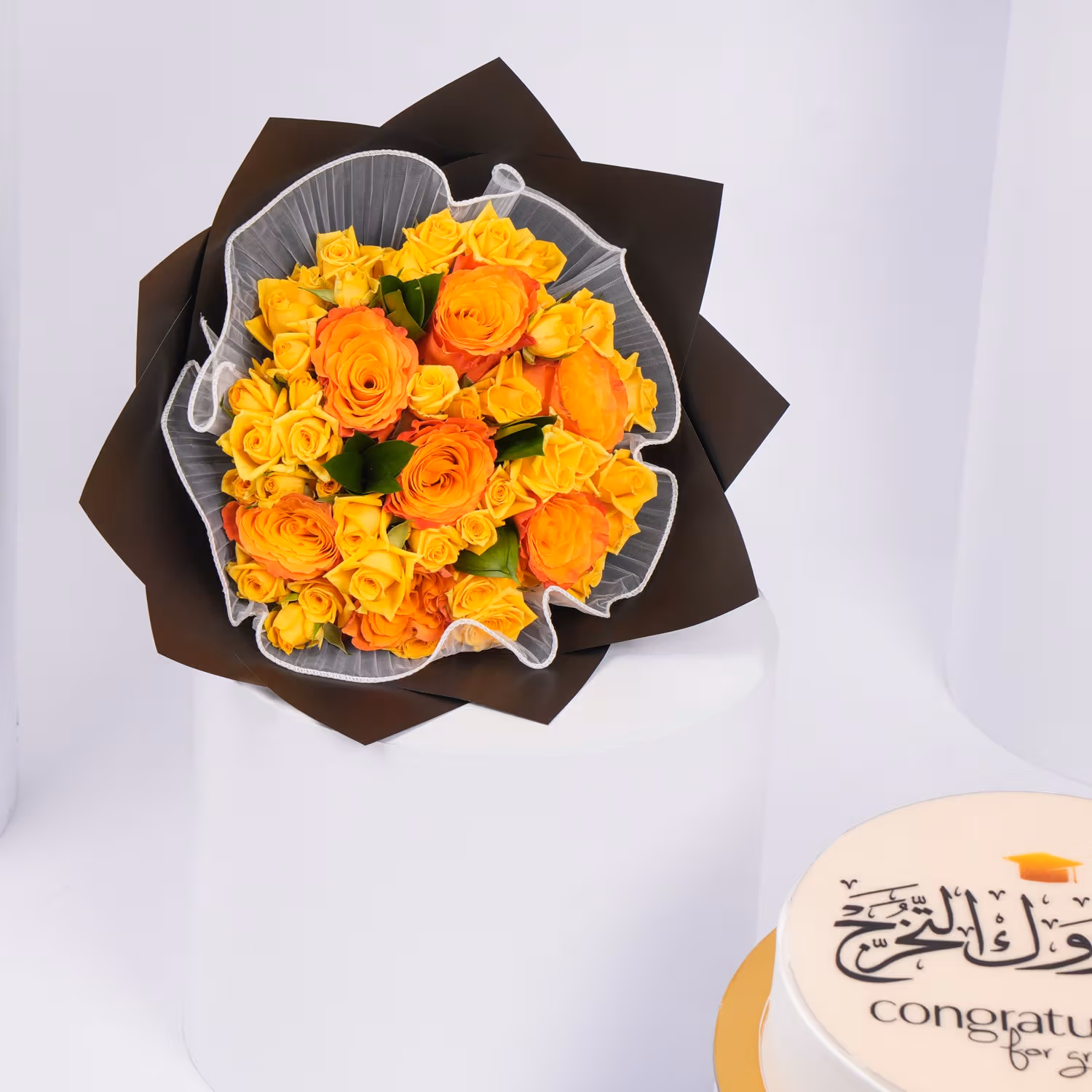Congratulations For Graduation Combo Gift - Half Kg