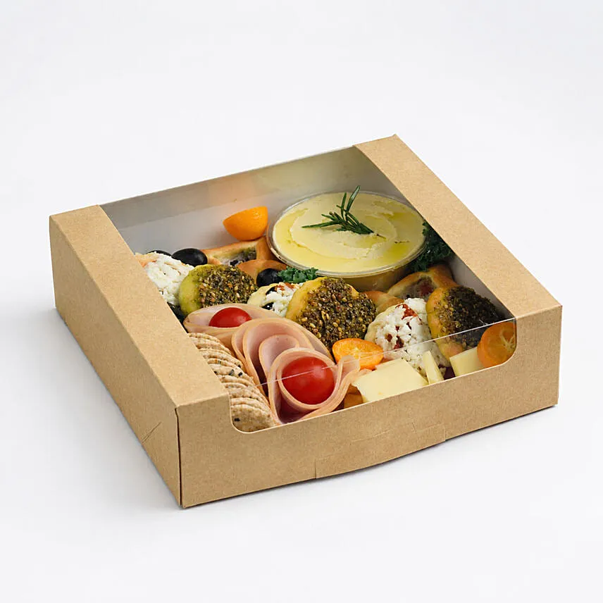 Breads and Dips Breakfast Box