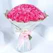 باقة زهور وردية فاخرة - 100 وردة مع تغليف أنيق