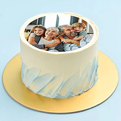 Delicious Personalized Chocolate Cake | 1 Kg Round Celebration Treat