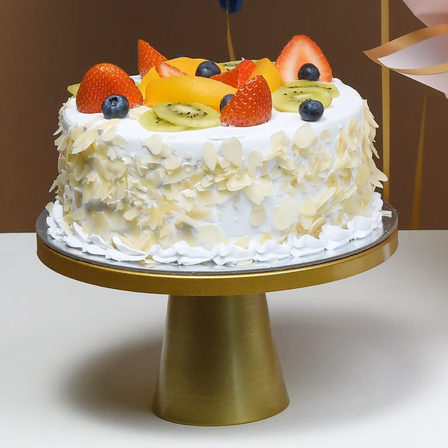 Radiant Rose Elegance Cake Combo: Perfect Birthday Surprise