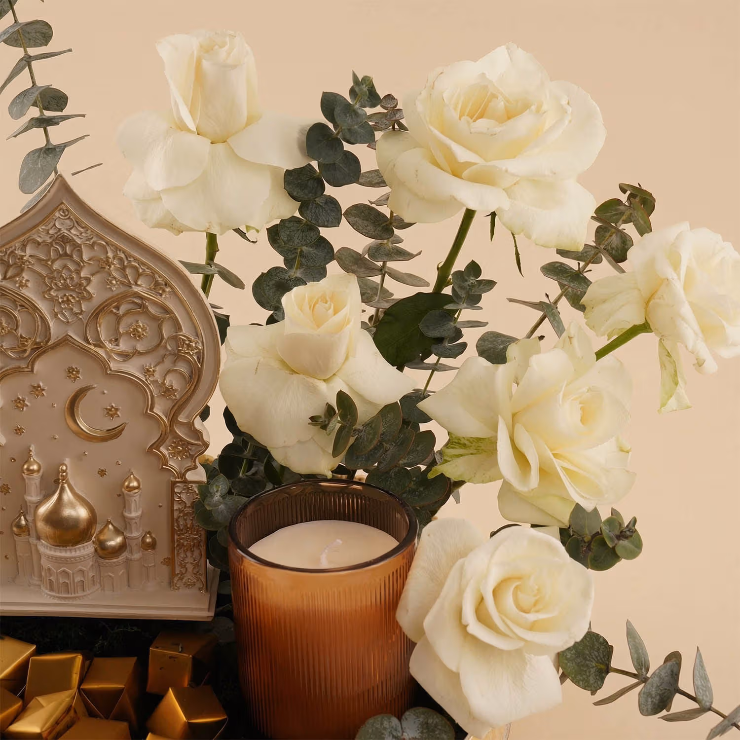 طبق ورد رمضان الذهبي مع شوكولاتة