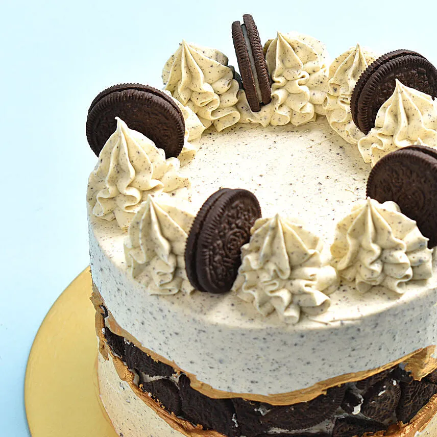 Delectable Oreo Cake 8 Portion