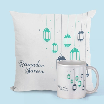 Ramadan Kareem Cushion & Mug Set – Elegant Lantern Design
