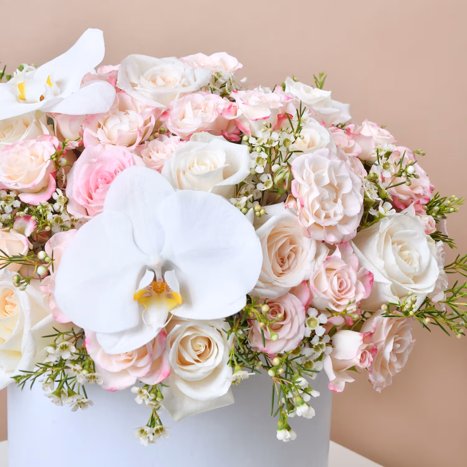 Harmonious Roses: Elegant White and Baby Pink Arrangement