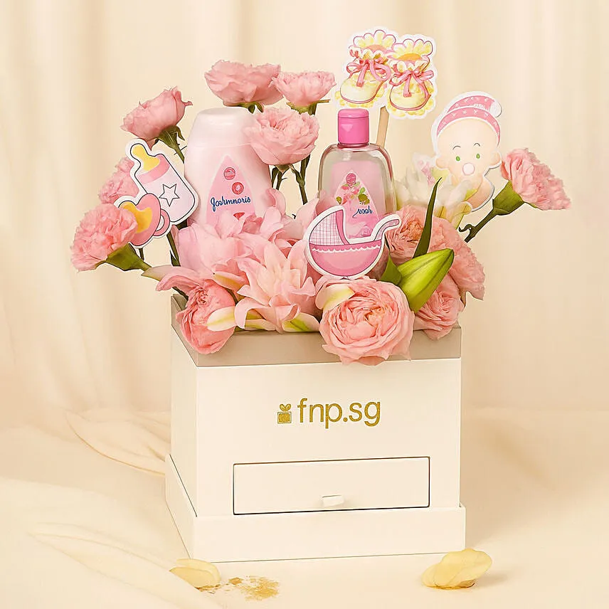 Its a Baby Girl Flower Box