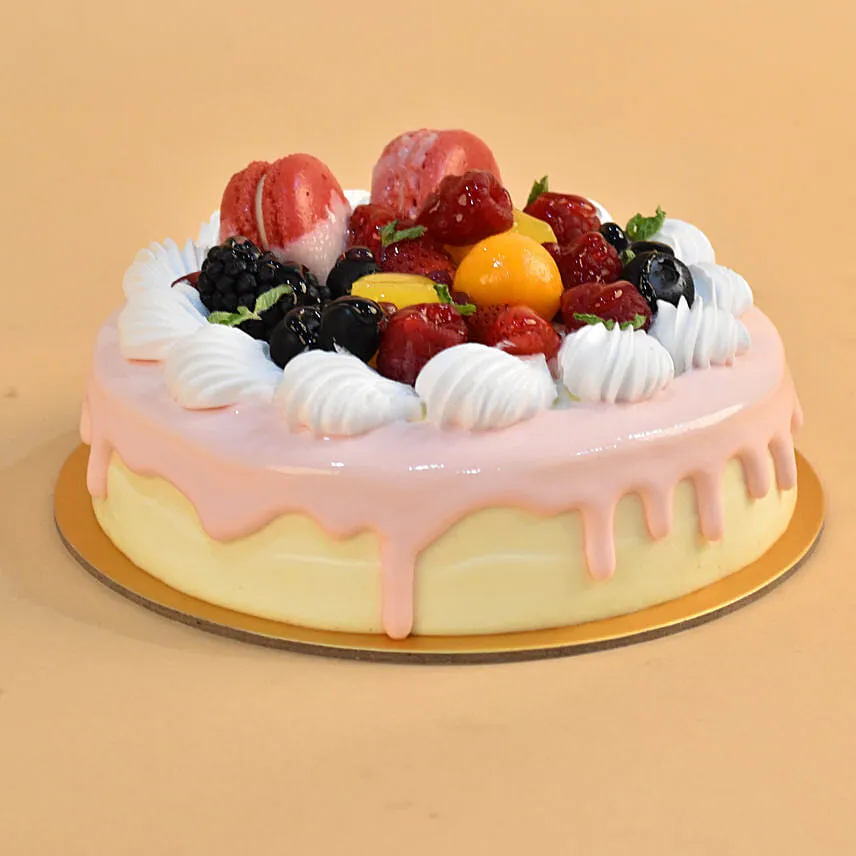 Yummy Fresh Fruits Vanilla Cake