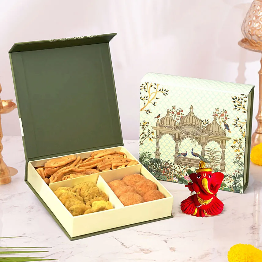 Savouries Celebration Box