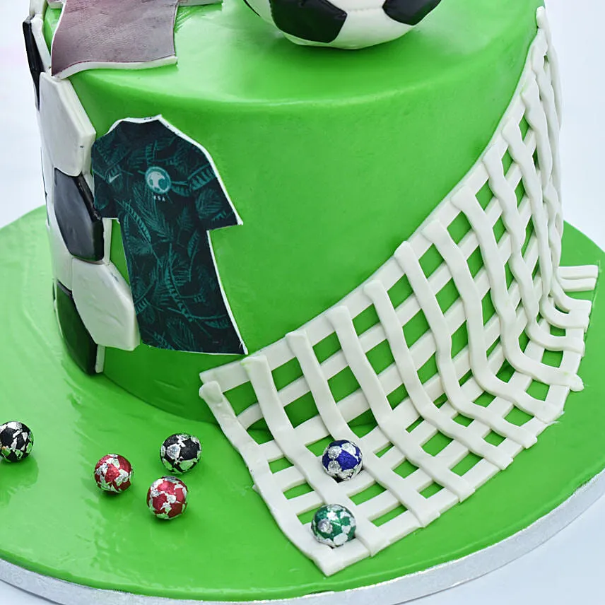 Live Football Cake