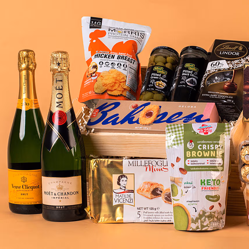 Flavoursome Champagne N Chocolate Hamper
