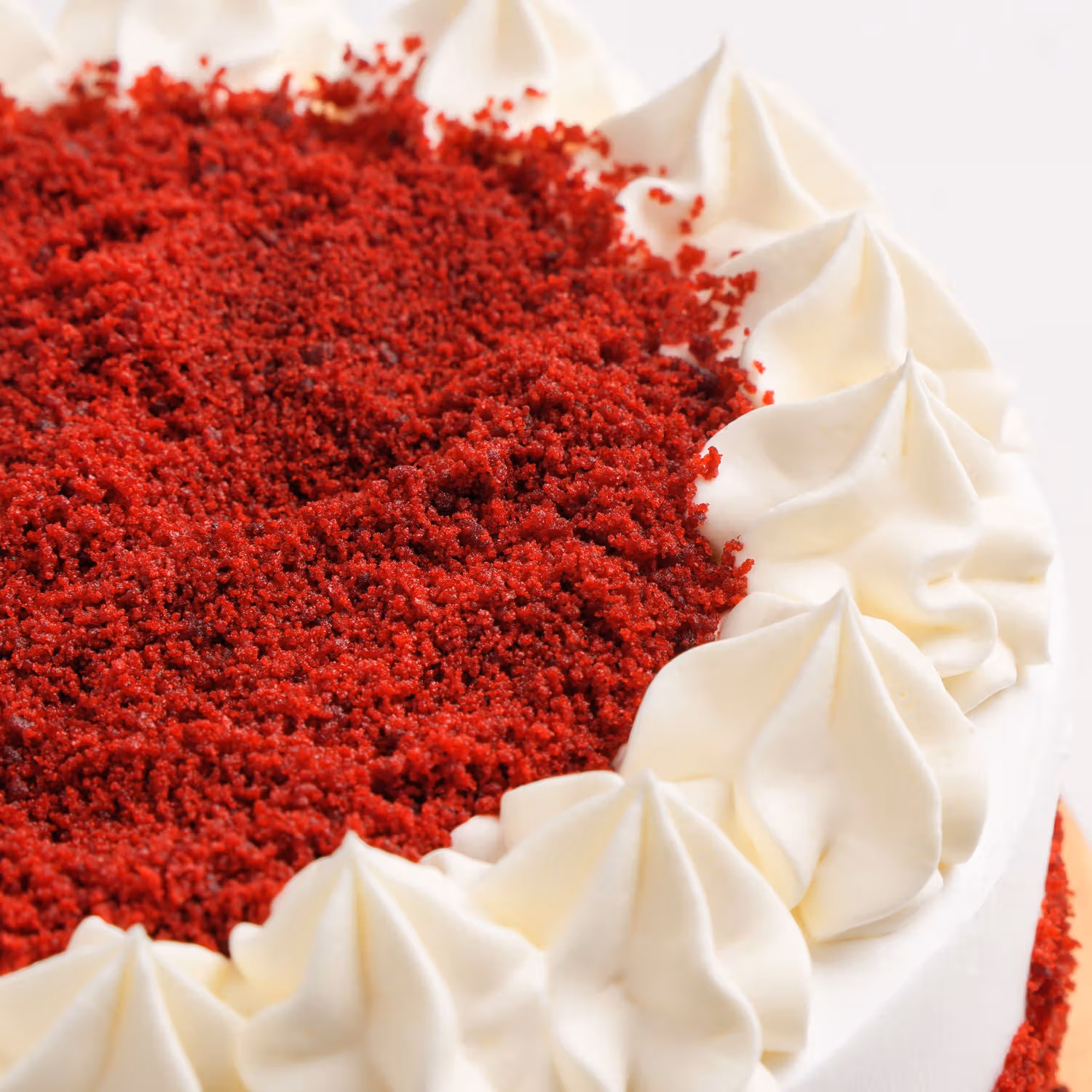Delicious Red Velvet Cream Cake - 8 Portion