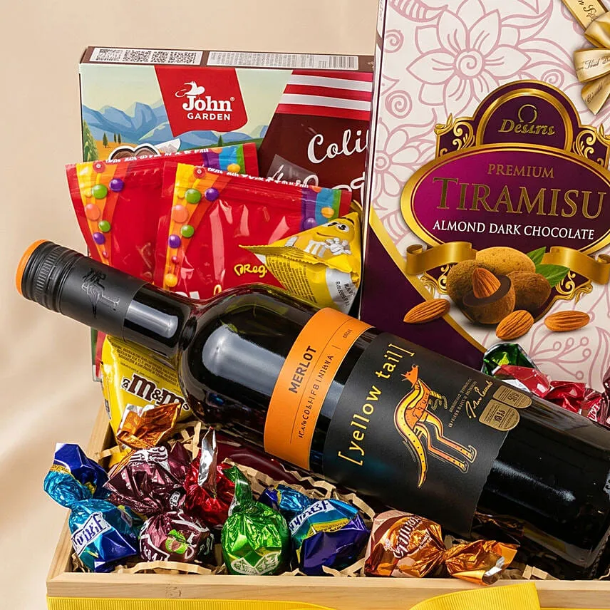 Delectable Wine Hamper