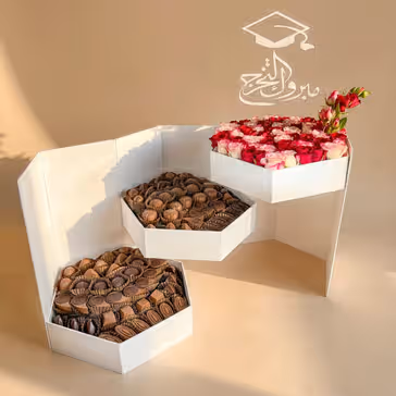 Exquisite Opera Graduation Signature Rose Box with Chocolates