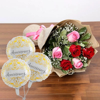 Sweet Roses Bunch With Anniversary Balloon