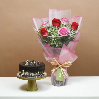 Romantic Blushing Roses Bouquet with Decadent Chocolate Hazelnut Cake