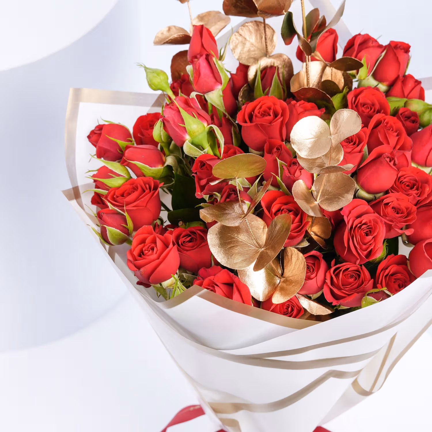 Elegant Live Bouquet with Red Roses and Gold Eucalyptus