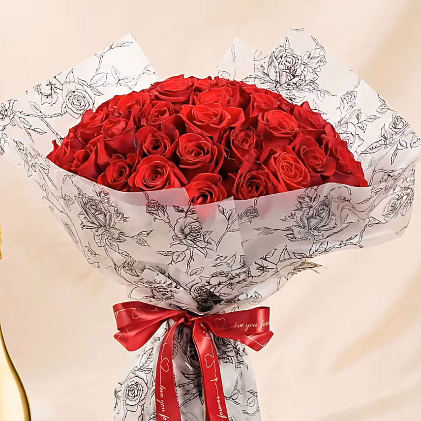 Valentine's Special 50 Roses Bouquets with Bottega Wine Gift