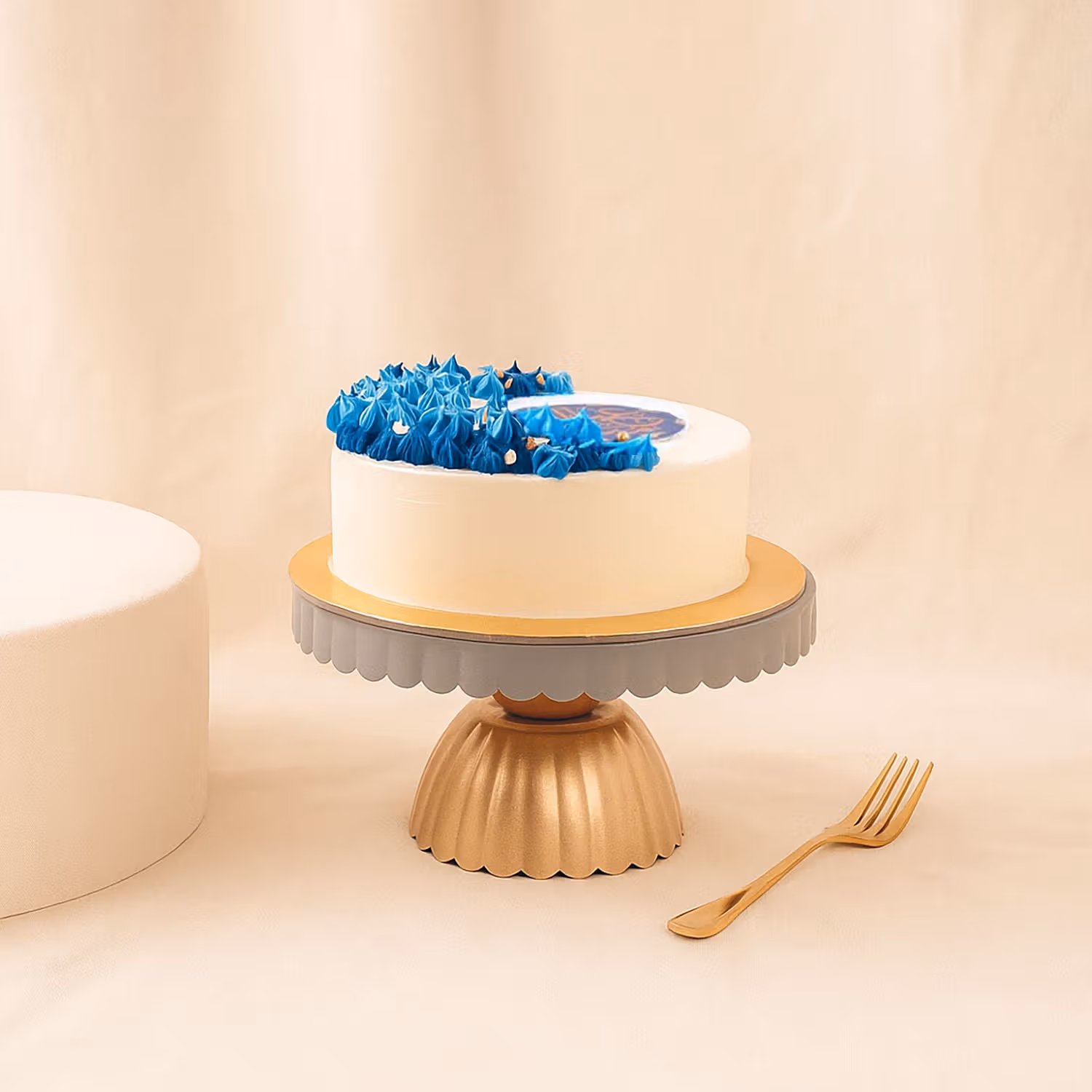 Special Eid Crescent Cake