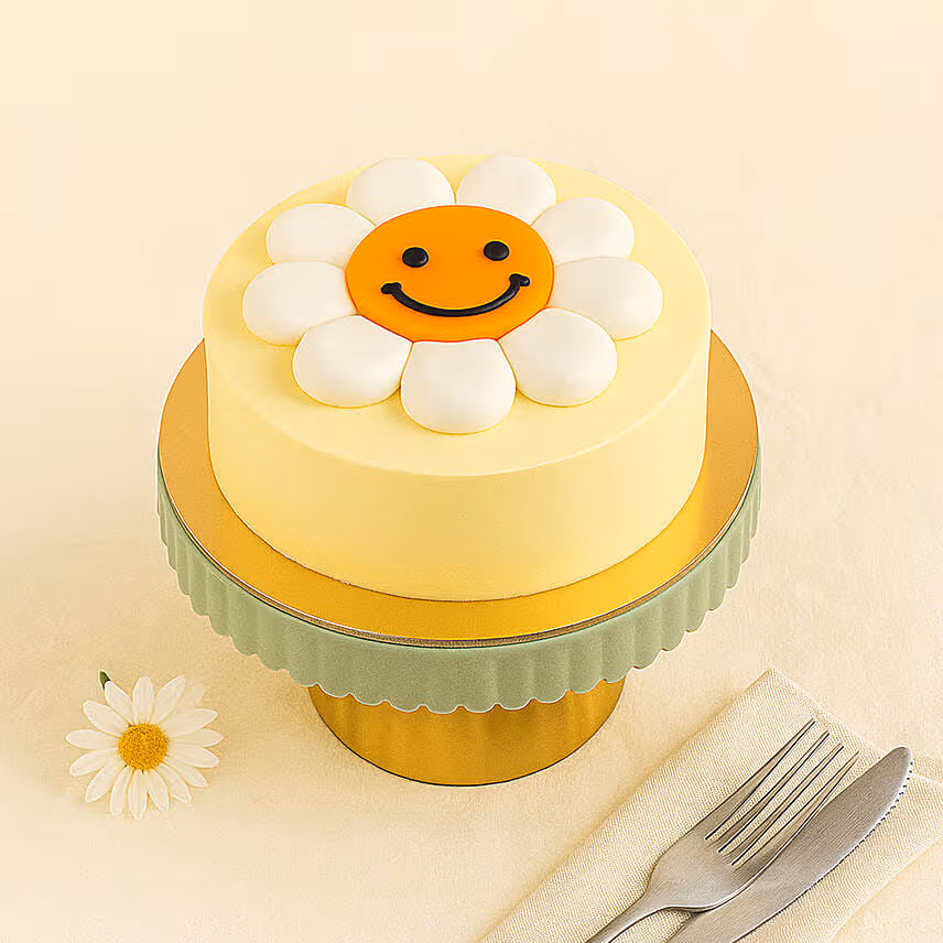 Smiley Cake Cookies and Cream 6 Inches