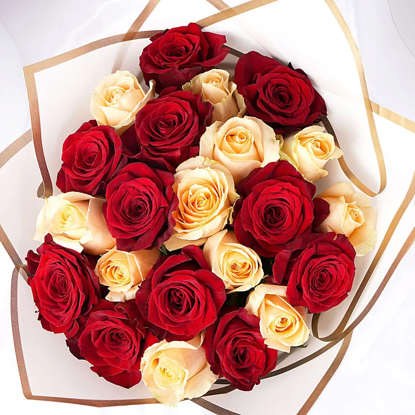Blushing in Love Roses Bouquet