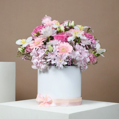 Luxurious Pastel Bloom Box Arrangement
