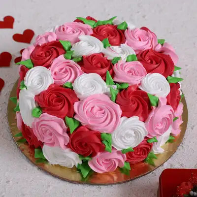 Full Of Roses Designer Cake
