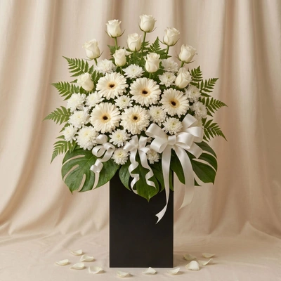 Elegant White Bouquet
