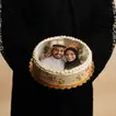 كومبو حب | بوكيه ورد أحمر و كيك بالصورة - 500 جرام