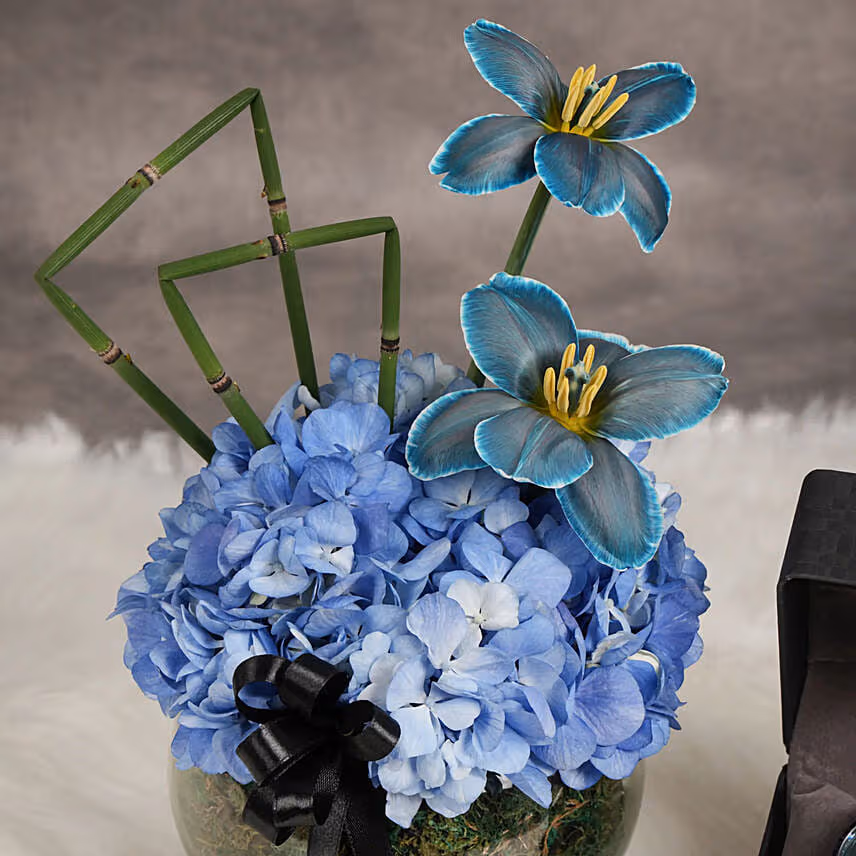 Titan Watch For Him Blue Dial With Floral Arrangement