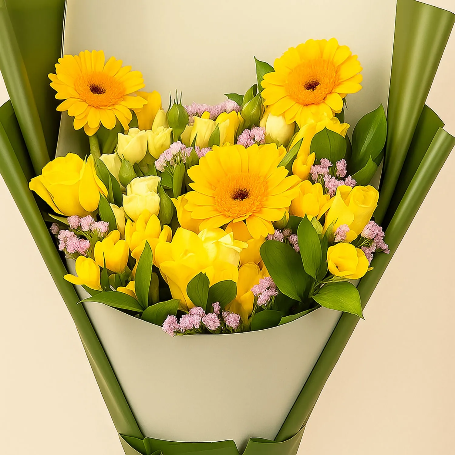 Graduation Shiny Yellow Rose Bouquet