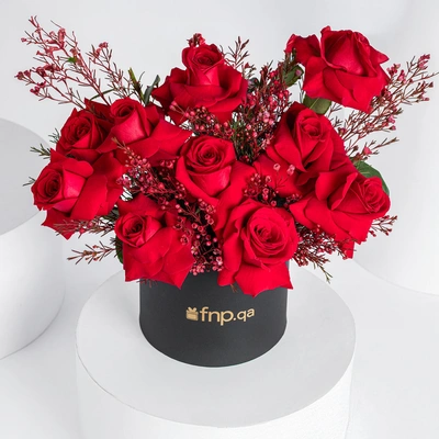 Elegant Red Roses Box Arrangement - Perfect Gift for Every Occasion