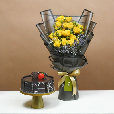Golden Twilight Roses & Chocolate Cake Delight Gift Set
