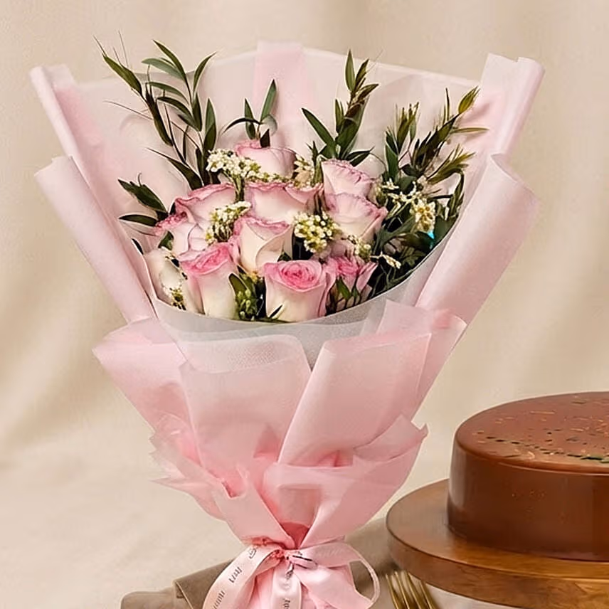 Titanic Rose & Chamomile Bouquet with Dubai Chocolate Cake