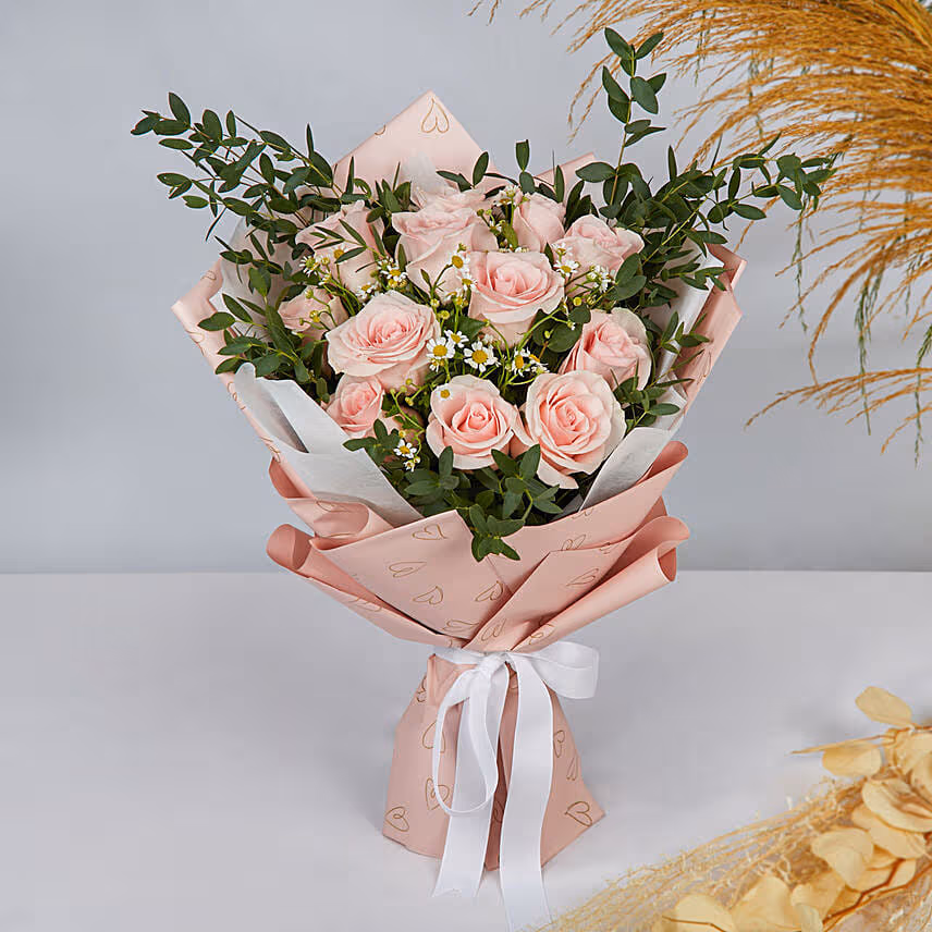 Titanic Rose Chamomile Bouquet With I Love You Table Top For Love