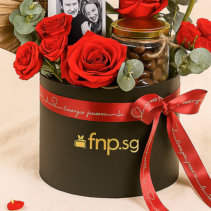 Golden Romance Flower & Wine Box