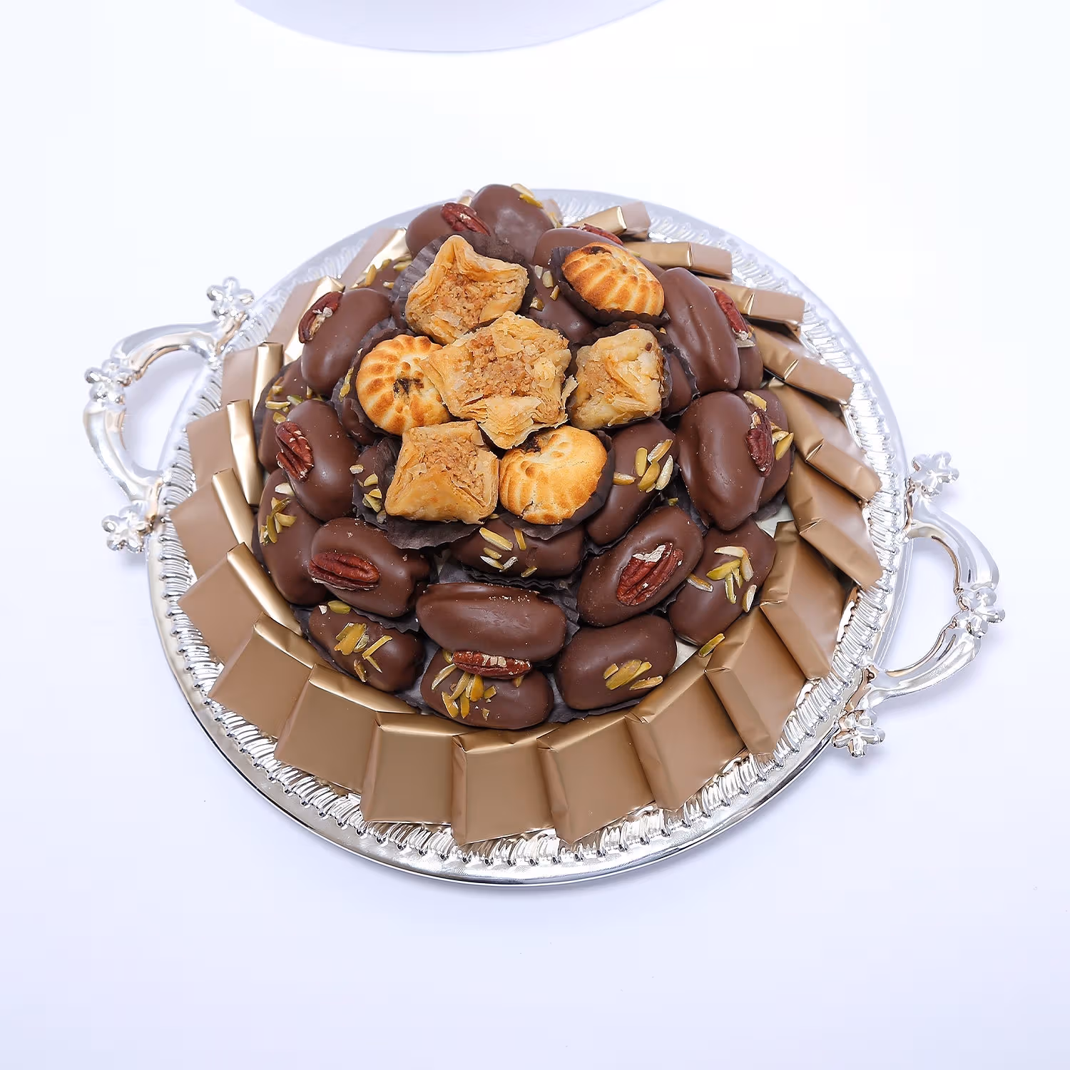 Eid Mubarak Flower Bouquet N Sweets Arranged In Tray