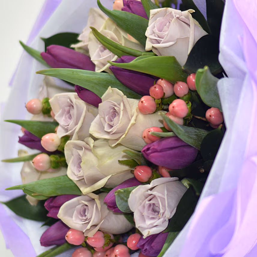 Tulips Roses Elegant Bouquet