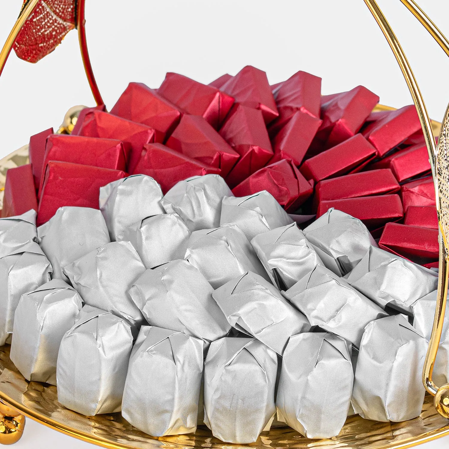 Luxurious Qatar Flag Themed Chocolate Tray - Premium Belgian Delight