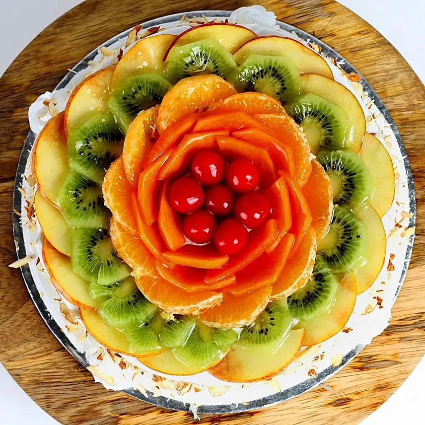 Creamy Vanilla Fruit Cake