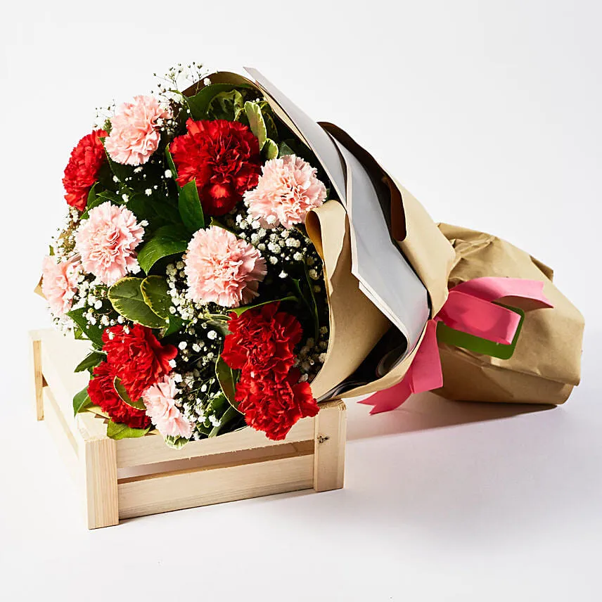 Appealing Carnations Bouquet