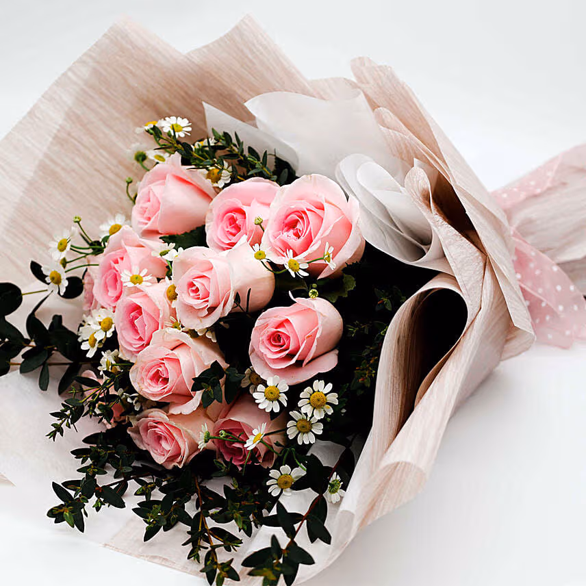 Titanic Rose Chamomile Bouquet With I Love You Table Top For Valentines