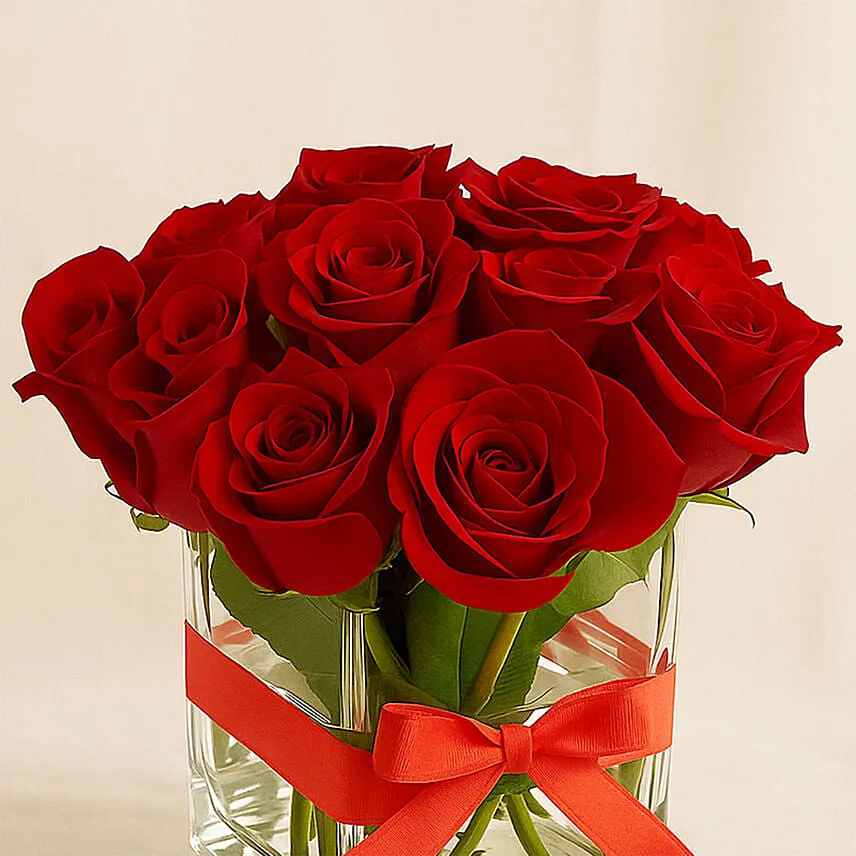 15 Red Roses Vase for Valentine's Day