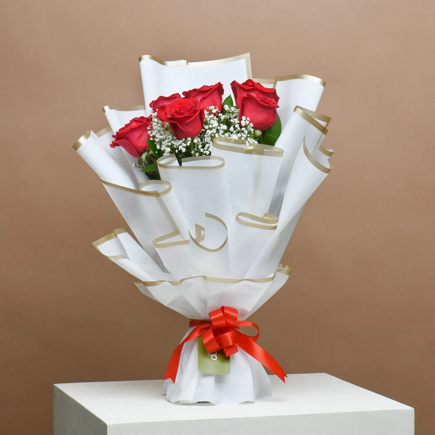 Elegant Red Roses Bouquet