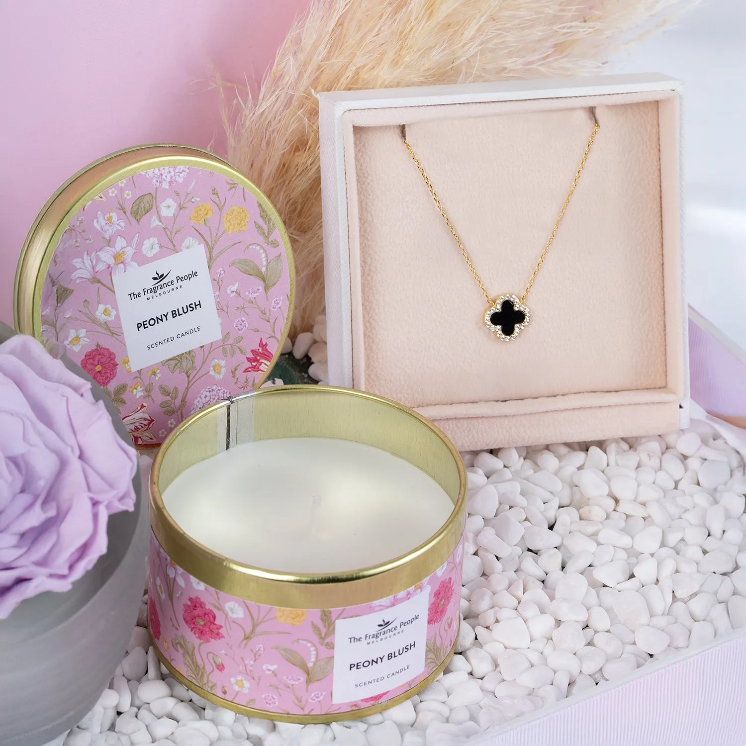 Forever Blush & Glow Gift Set for Mother's Day - A Heartfelt Expression of Love