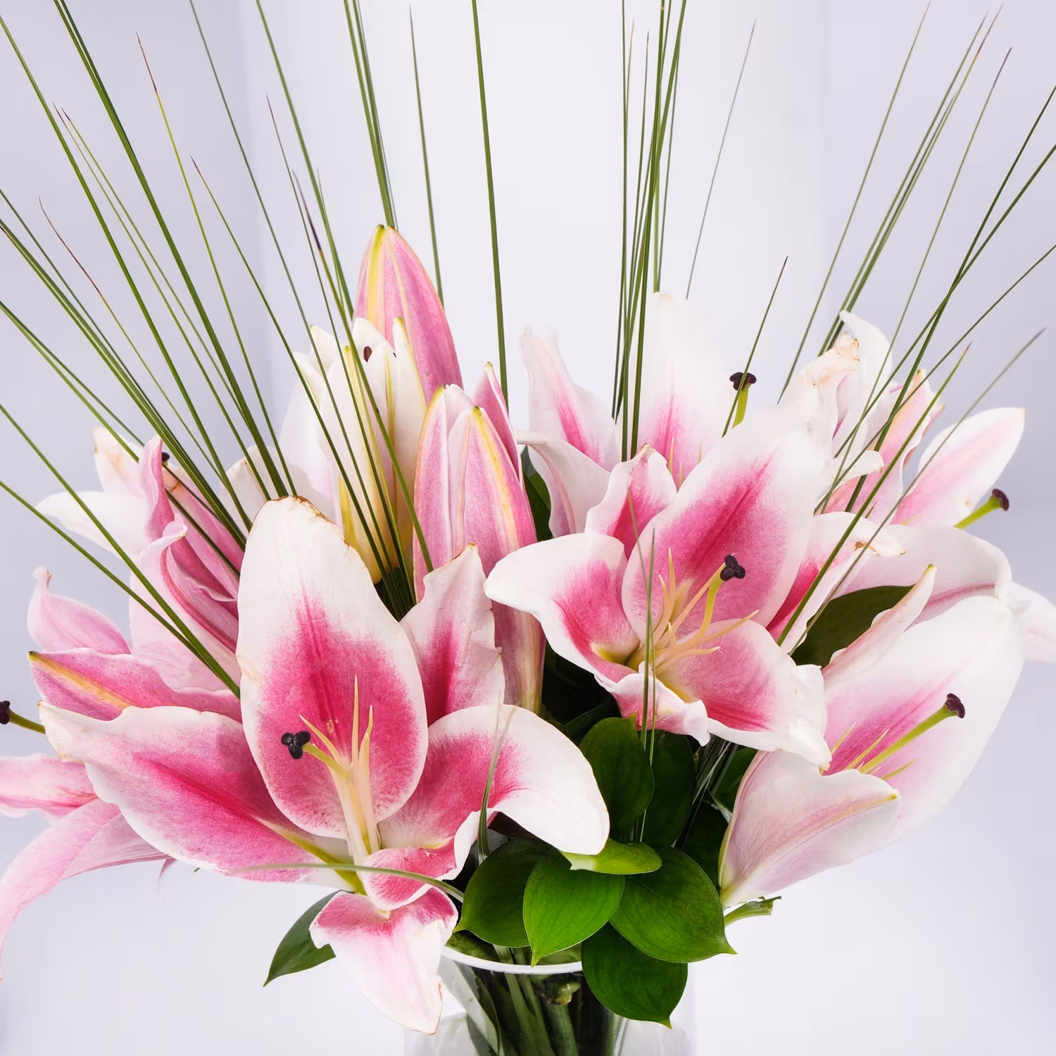 Elegant Eid Mubarak Lily Arrangement in Glass Vase