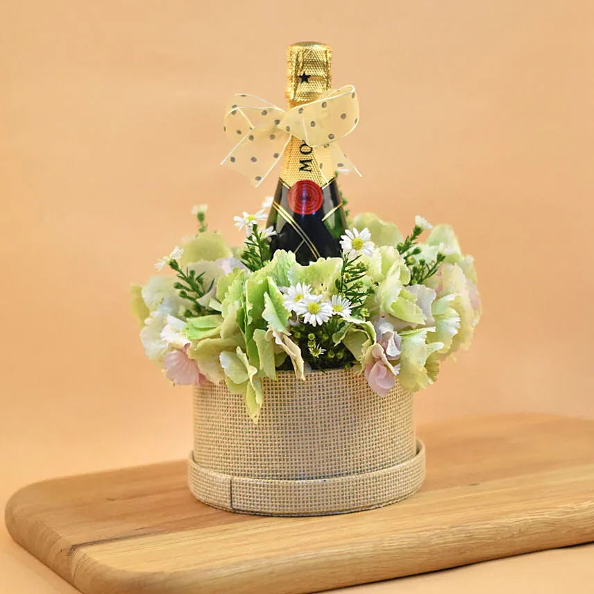 Mixed Flowers & Champagne Gift Box
